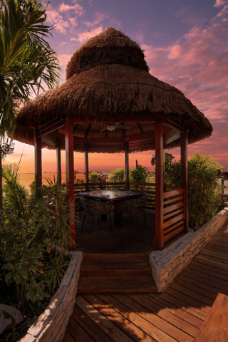 Fred's Cancún, photo 1 of 7