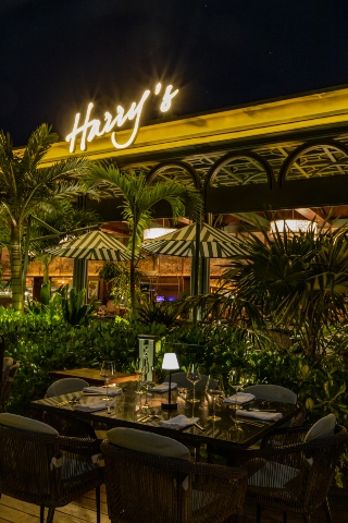 Harry's Cancún, photo 1 of 8